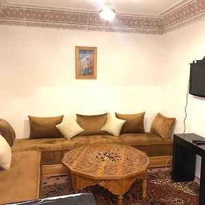Riad 1954